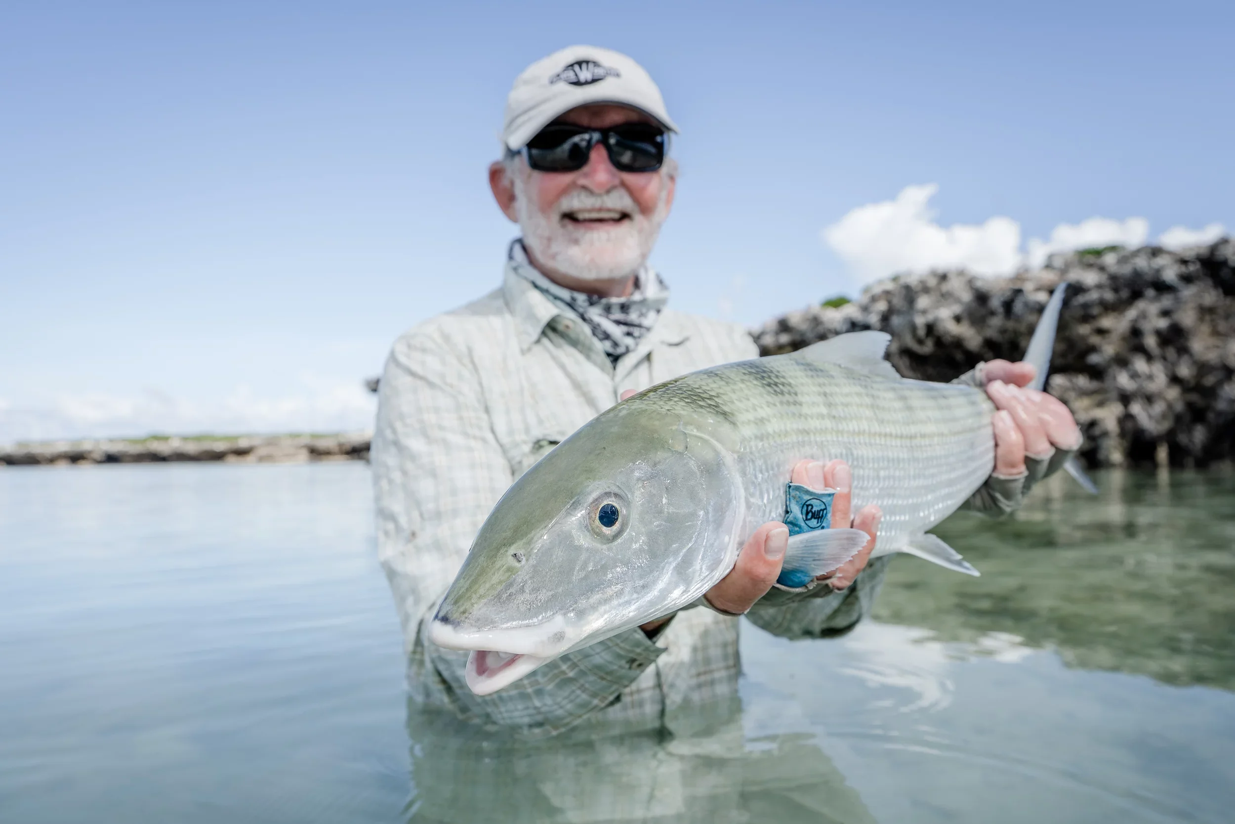 How to Tell the Difference Between a Shoal of Bonefish and a Shoal of Mullet in Under 2 Minutes