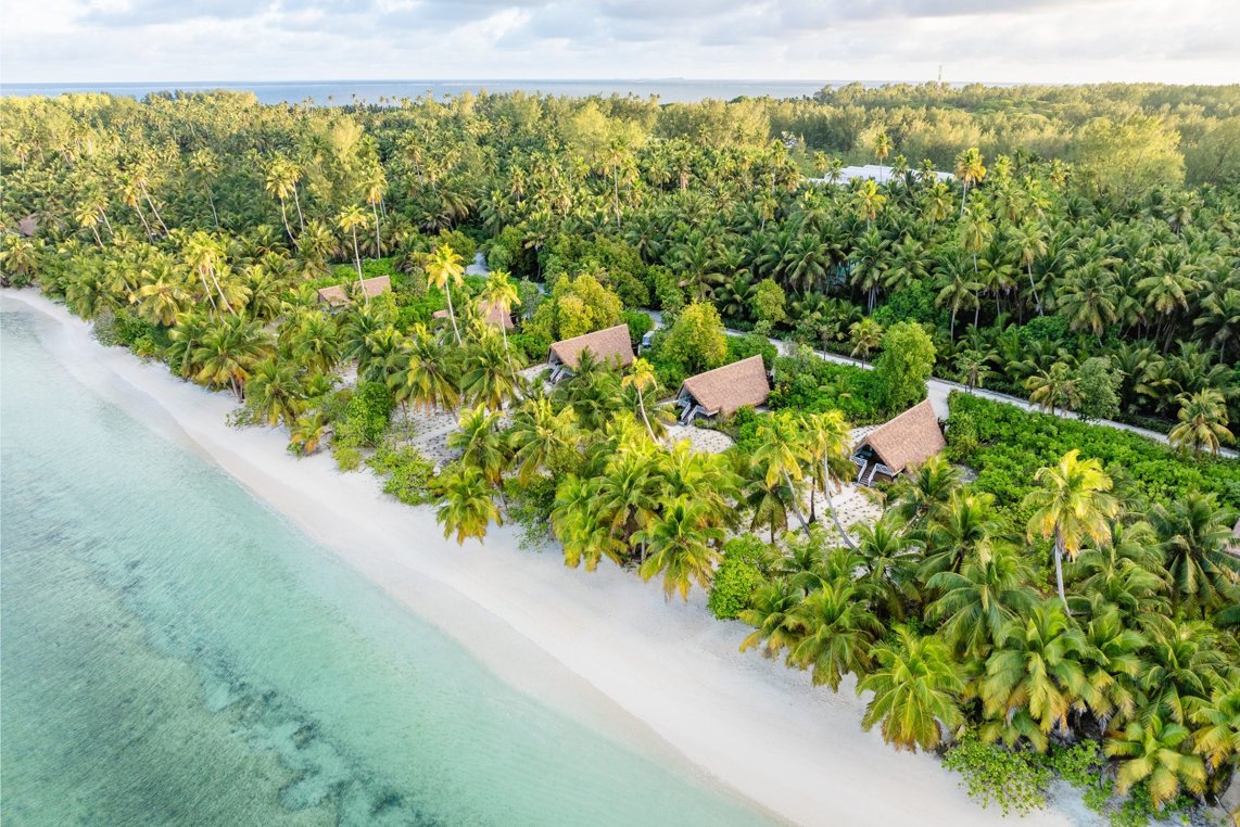 Beach Bungalow | Fly Fishing Package | Shared Skiff